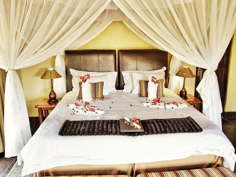 Kambaku River Sands Hotel Hoedspruit Buitenkant foto
